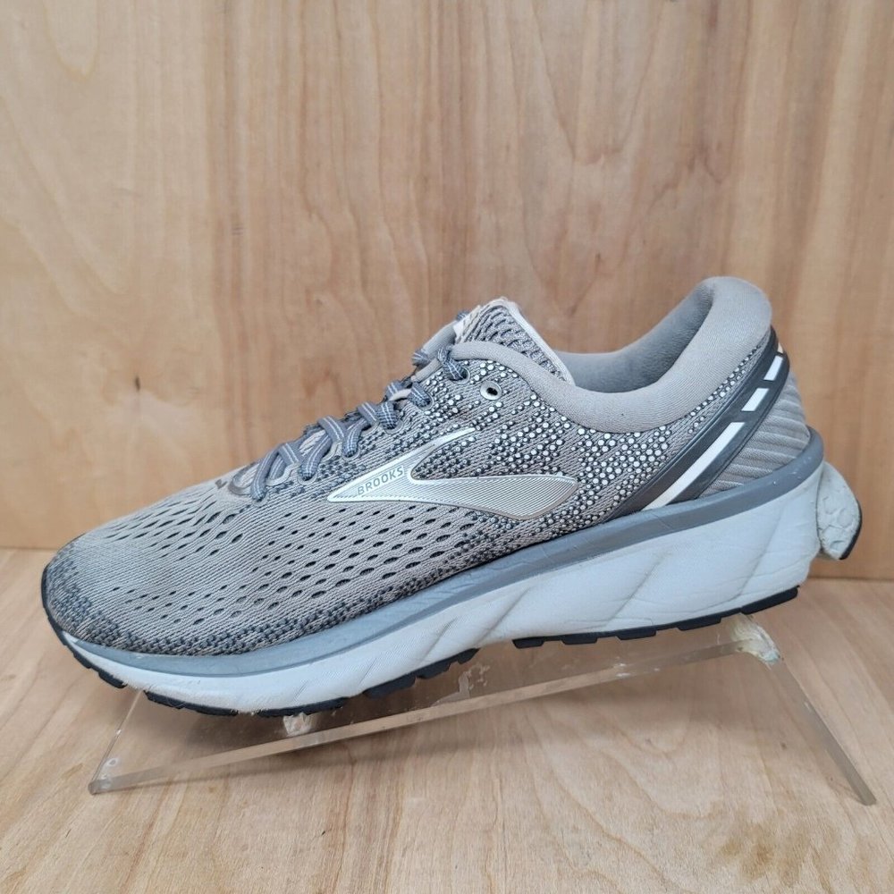 Brooks Women's Gray Mesh Athletic Running Sneakers - Picture 3 of 11